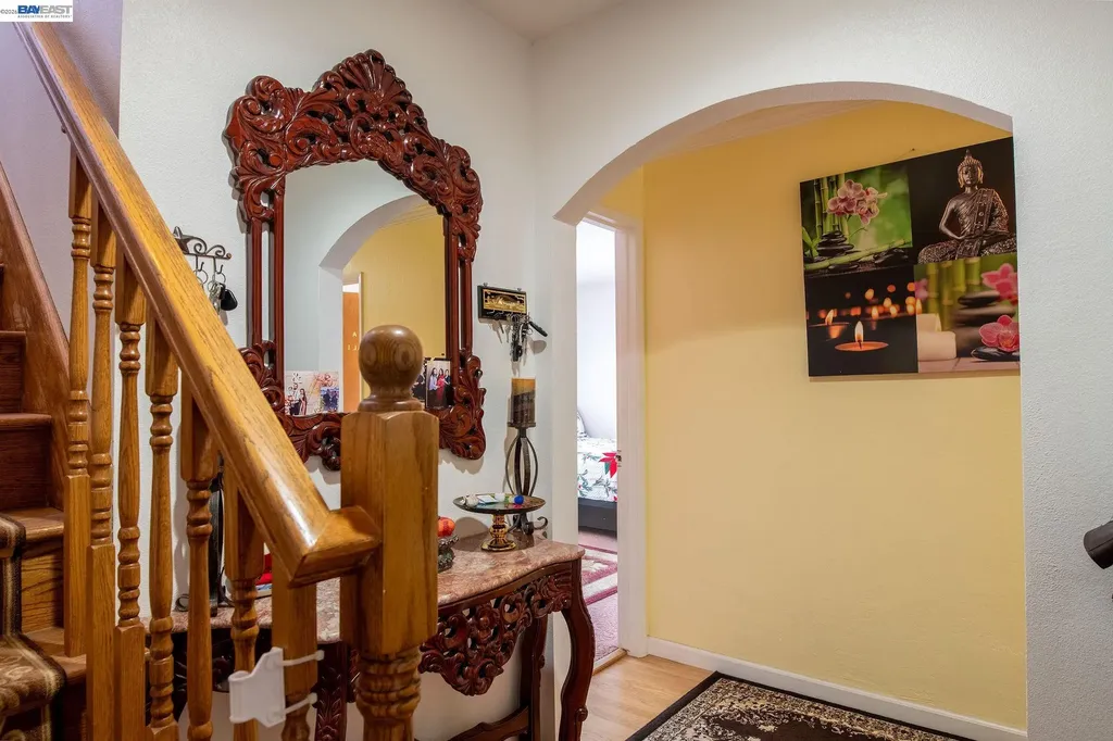 27093 Lemay Way Hayward CA 94544