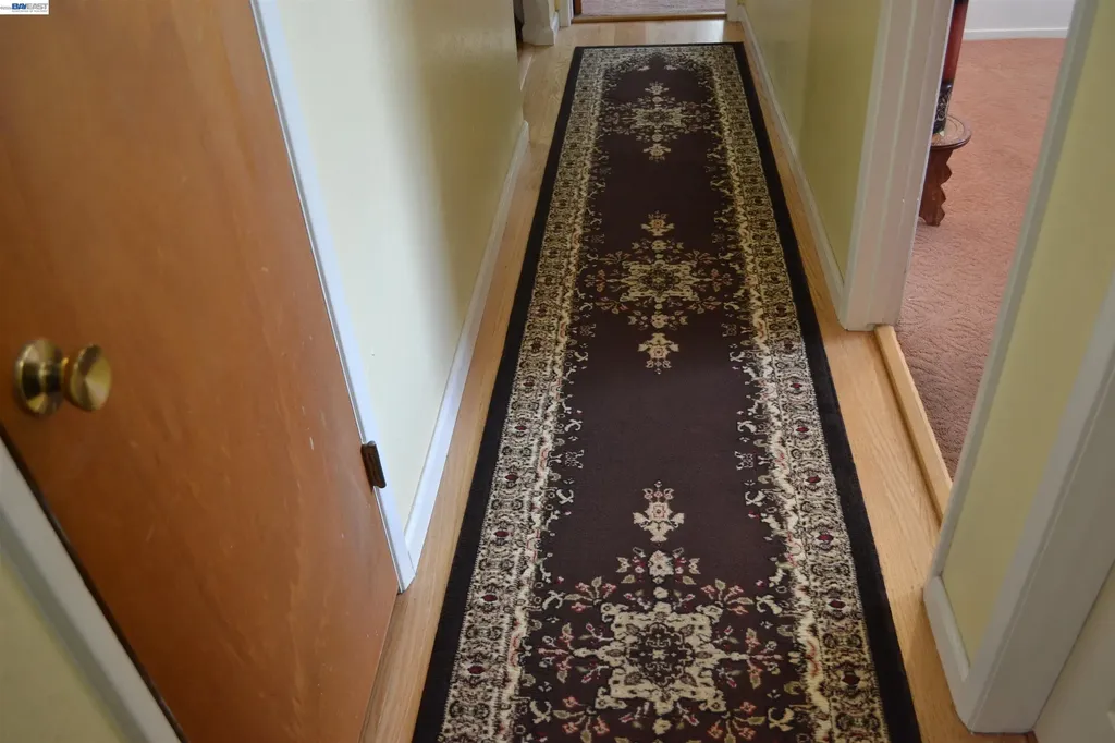 27093 Lemay Way Hayward CA 94544