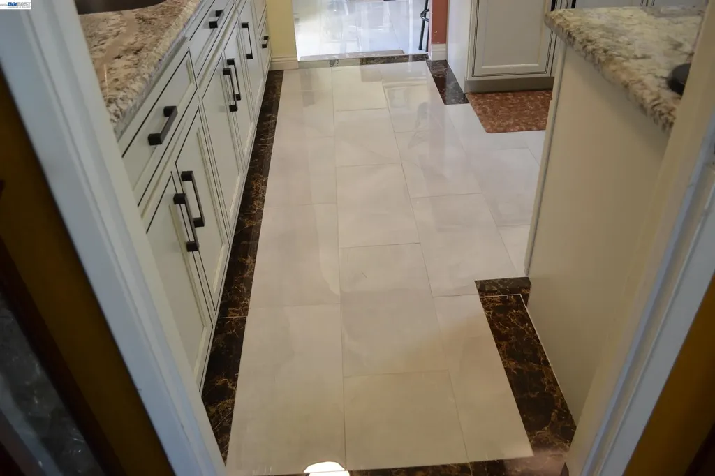 27093 Lemay Way Hayward CA 94544