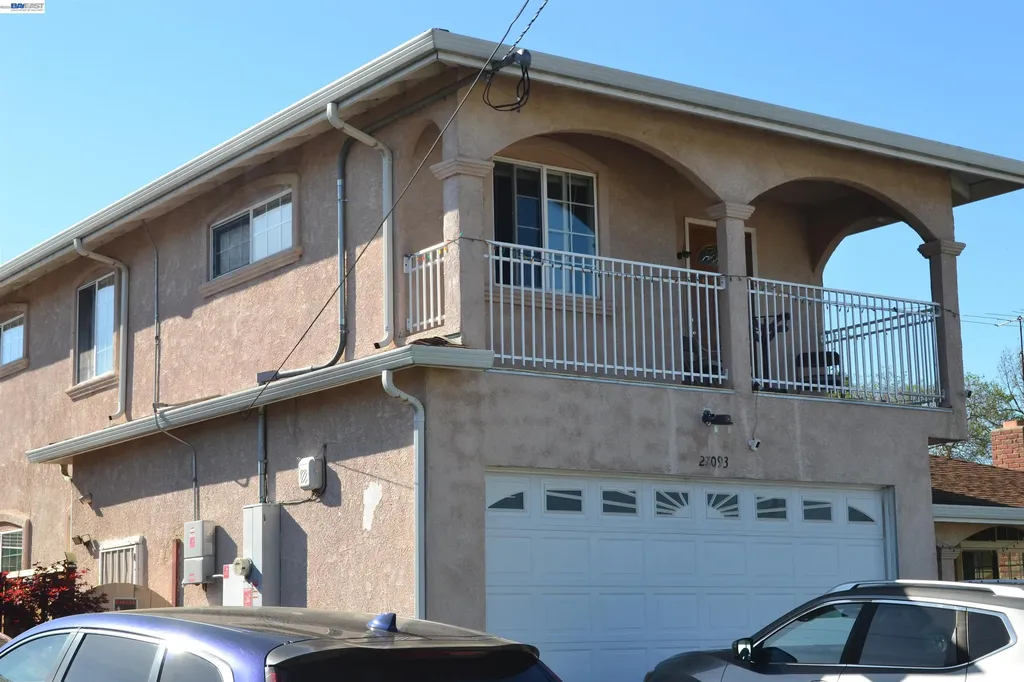 27093 Lemay Way Hayward CA 94544