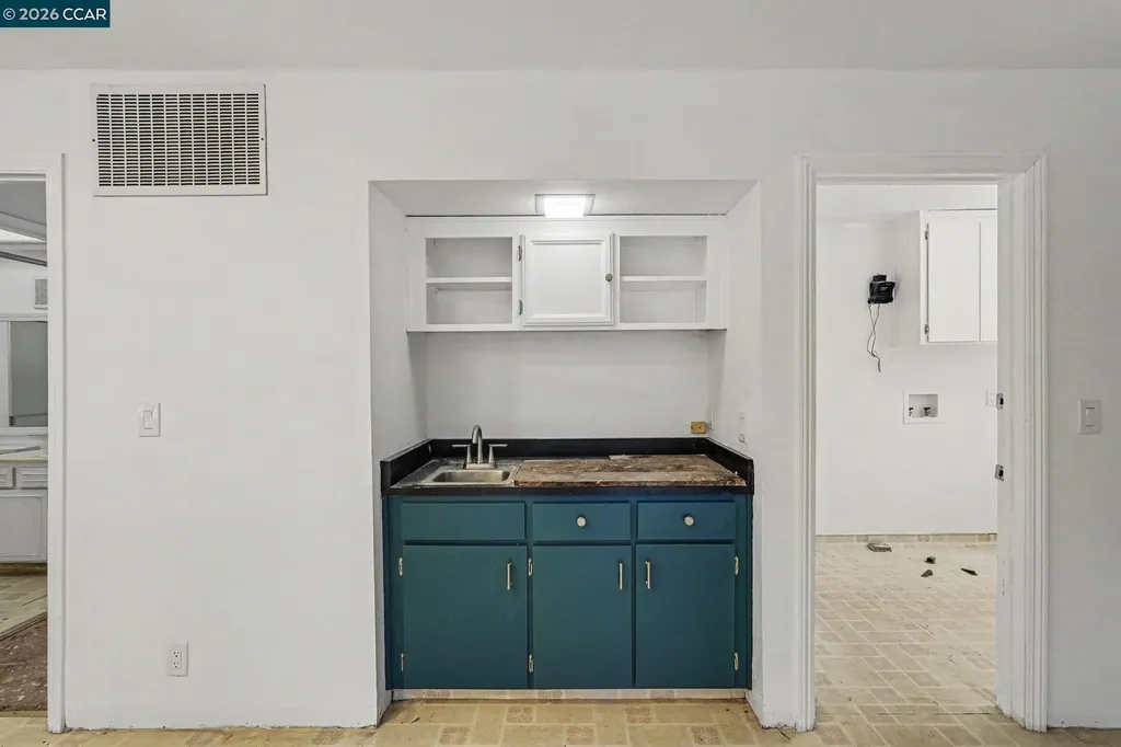 2030 Clearview Court Walnut Creek CA 94598