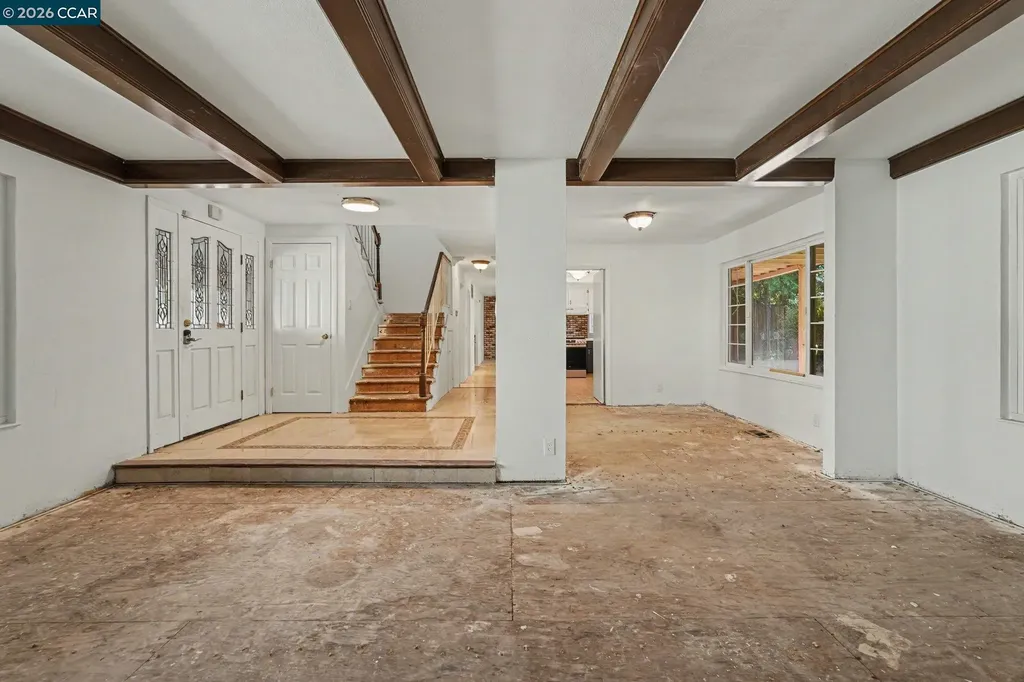 2030 Clearview Court Walnut Creek CA 94598