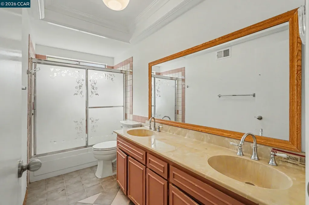 2030 Clearview Court Walnut Creek CA 94598