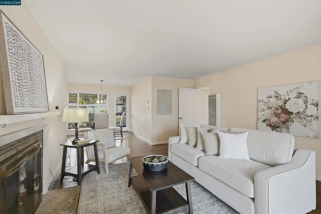 17930 Via Toledo San Lorenzo CA 94580