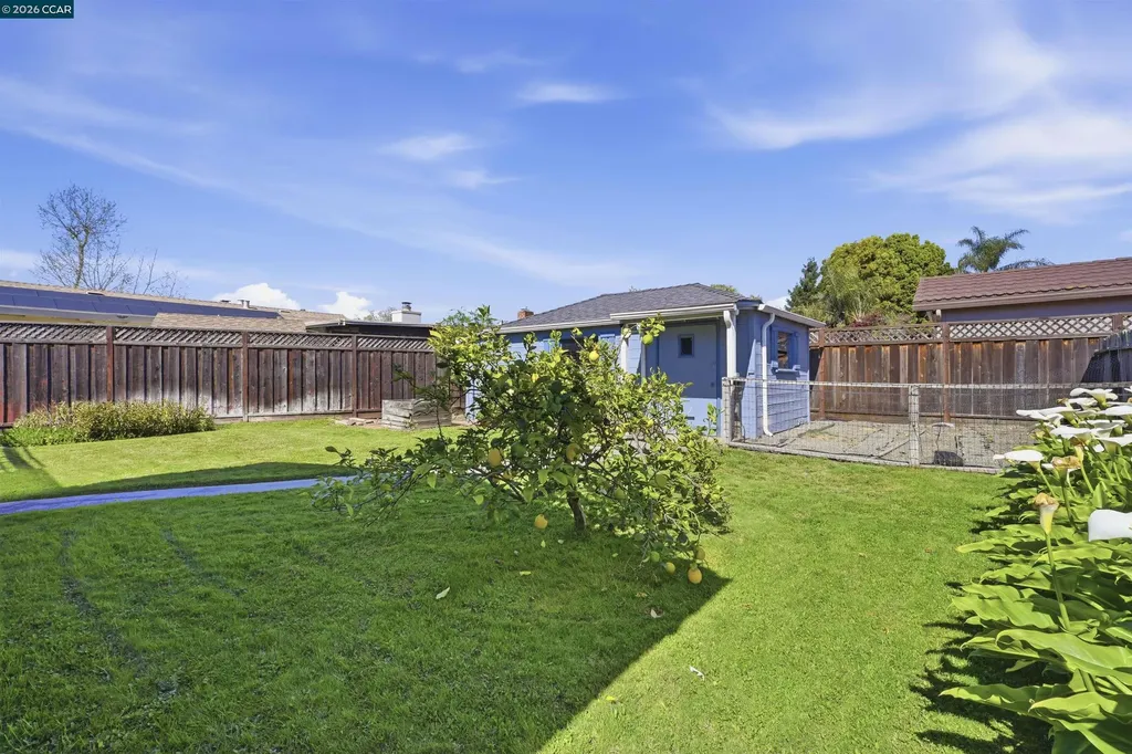 17930 Via Toledo San Lorenzo CA 94580