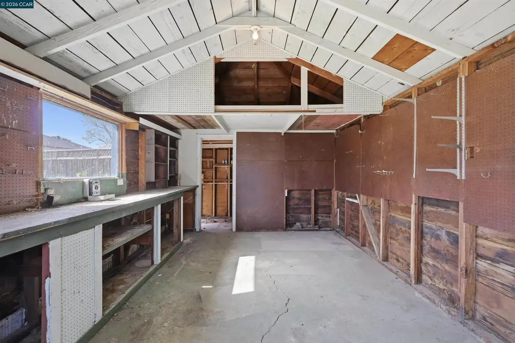 17930 Via Toledo San Lorenzo CA 94580