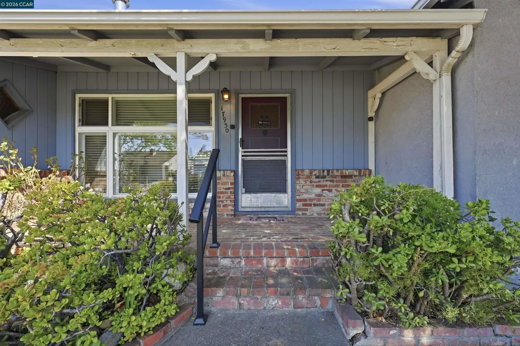 17930 Via Toledo San Lorenzo CA 94580