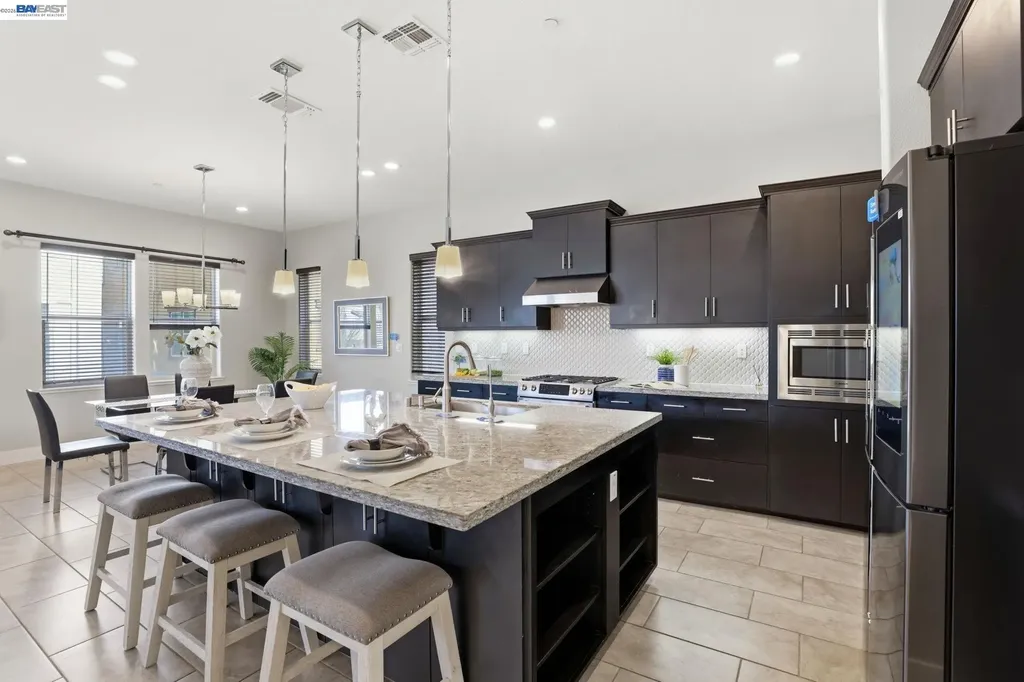 1380 Brookline Loop Pleasanton CA 94566