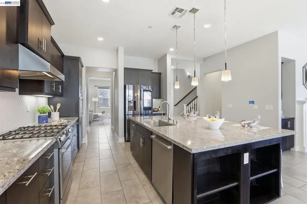 1380 Brookline Loop Pleasanton CA 94566