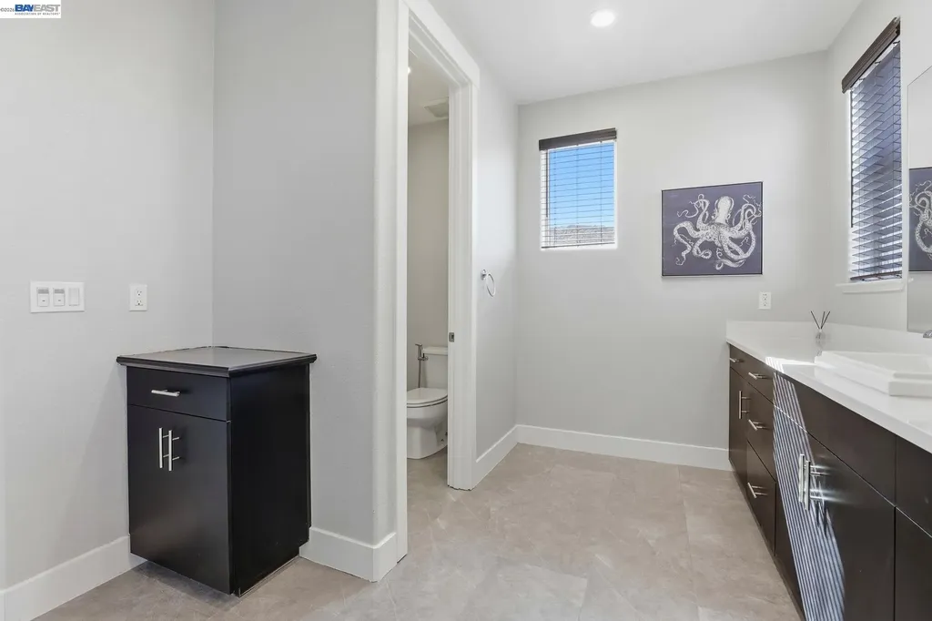 1380 Brookline Loop Pleasanton CA 94566