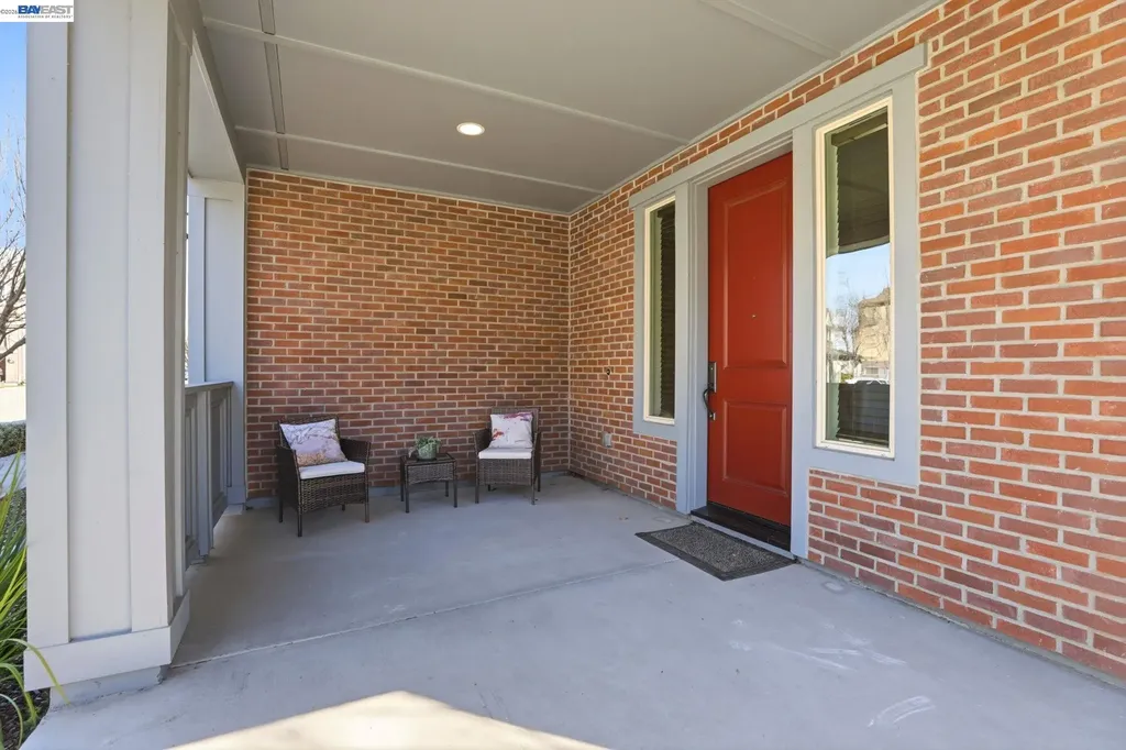1380 Brookline Loop Pleasanton CA 94566