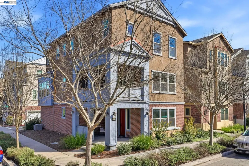 1380 Brookline Loop Pleasanton CA 94566