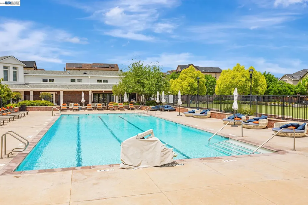 1380 Brookline Loop Pleasanton CA 94566