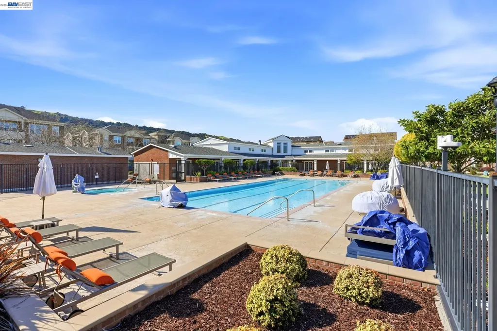 1380 Brookline Loop Pleasanton CA 94566