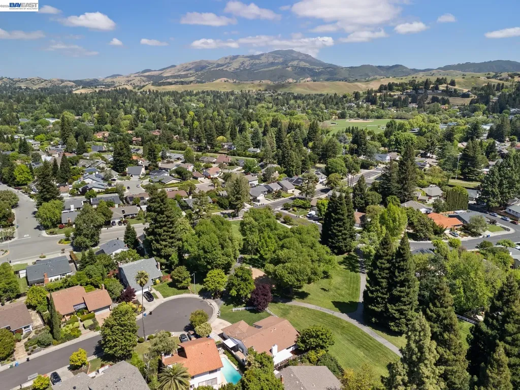 238 Delta Place Danville CA 94526