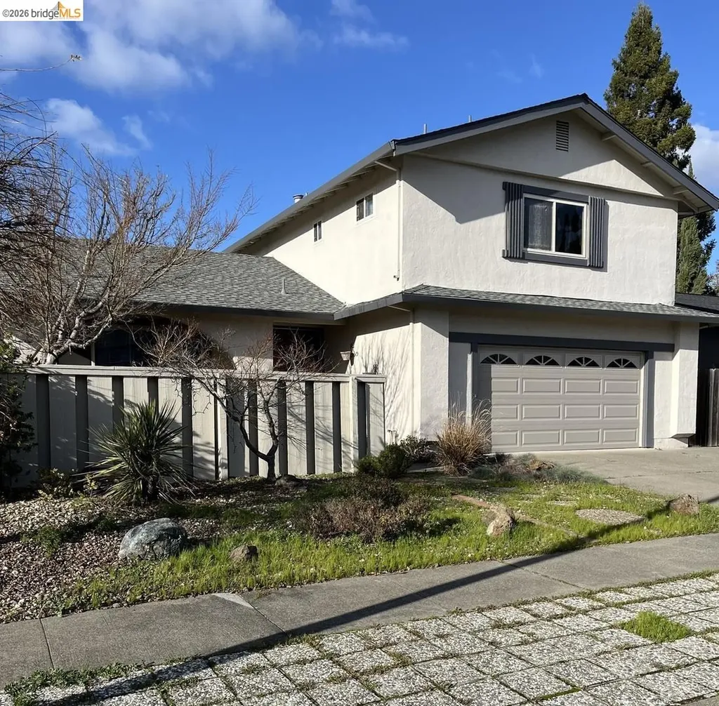 1672 San Vicente Avenue Napa CA 94558