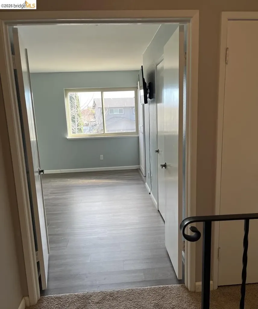 1672 San Vicente Avenue Napa CA 94558