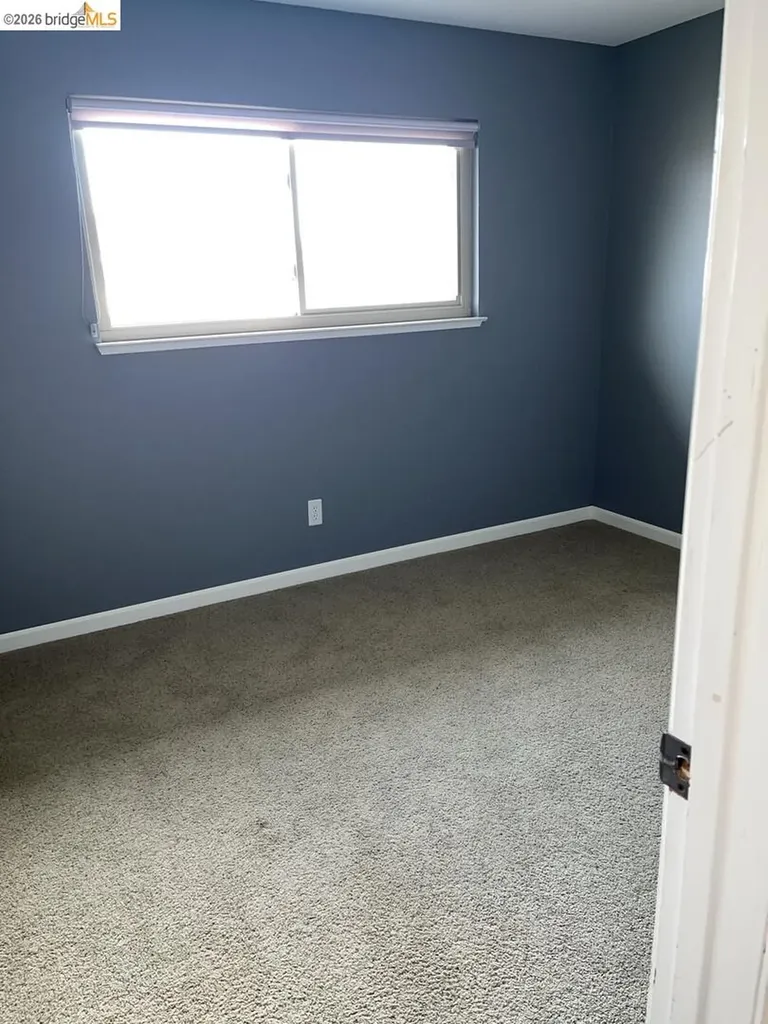 1672 San Vicente Avenue Napa CA 94558