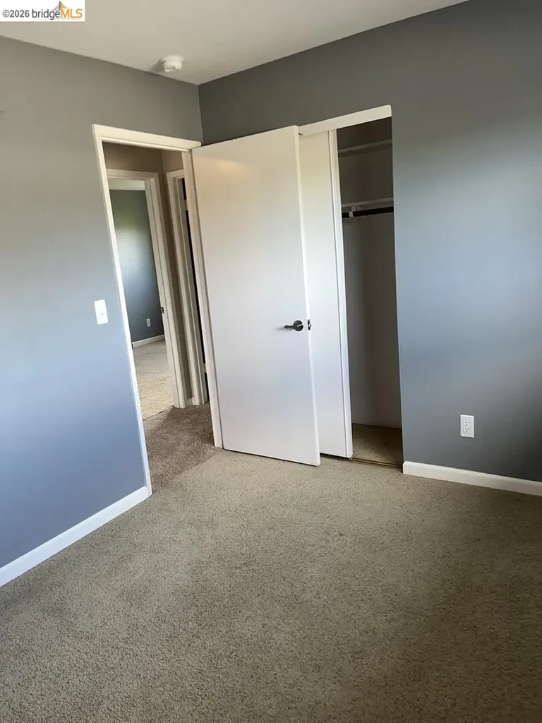 1672 San Vicente Avenue Napa CA 94558