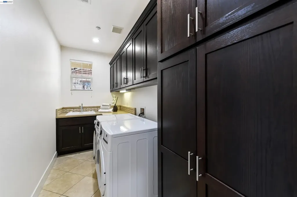 5454 Stockton Loop Livermore CA 94550