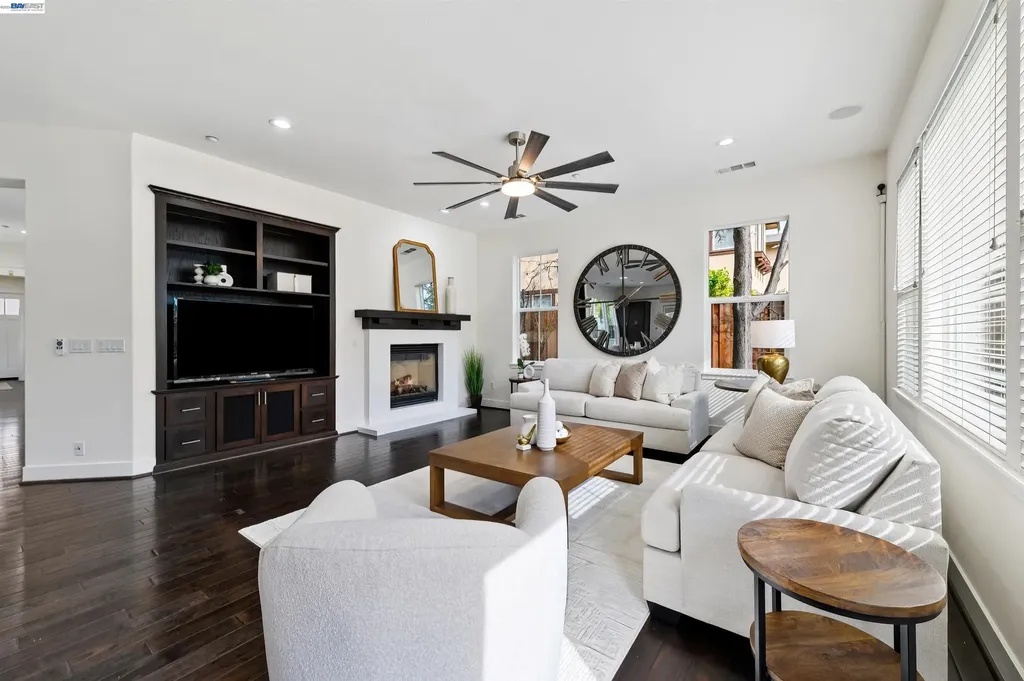 5454 Stockton Loop Livermore CA 94550