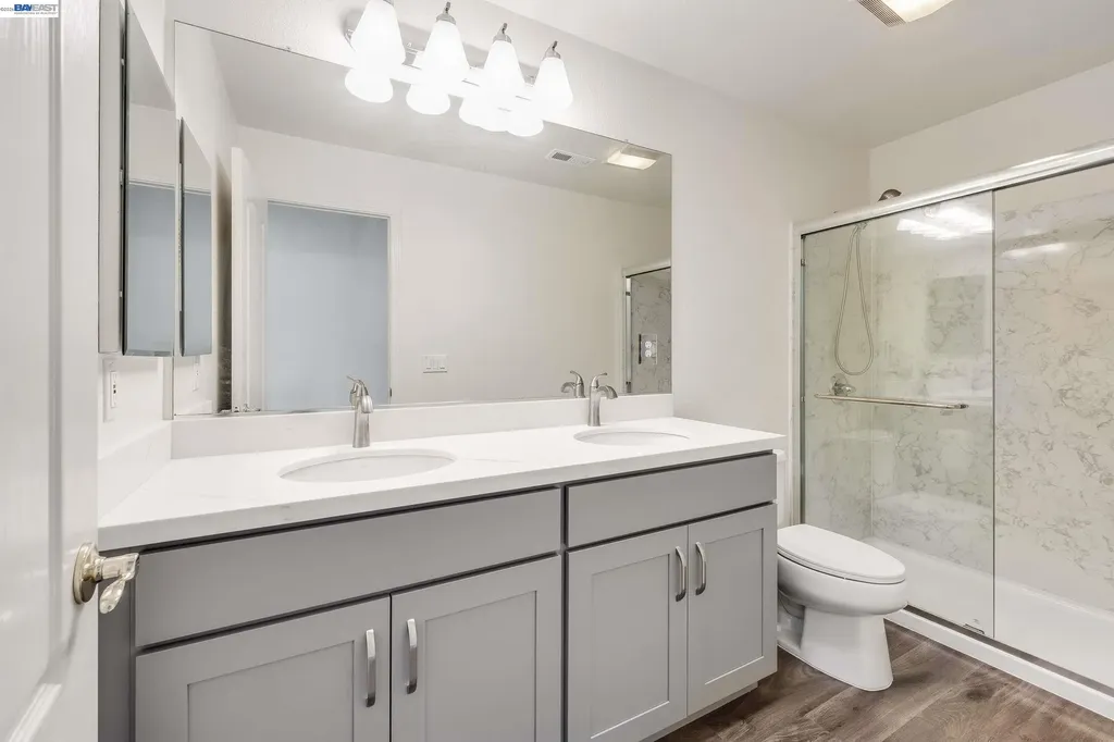 2295 Regatta Way San Leandro CA 94579