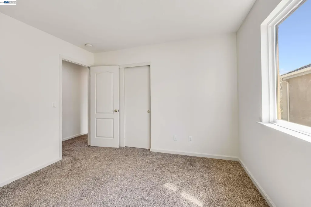 2295 Regatta Way San Leandro CA 94579
