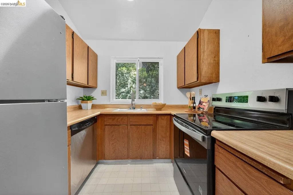 5400 Mountain Boulevard Oakland CA 94619