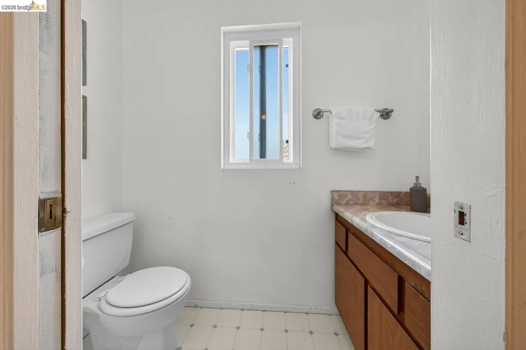 5400 Mountain Boulevard Oakland CA 94619