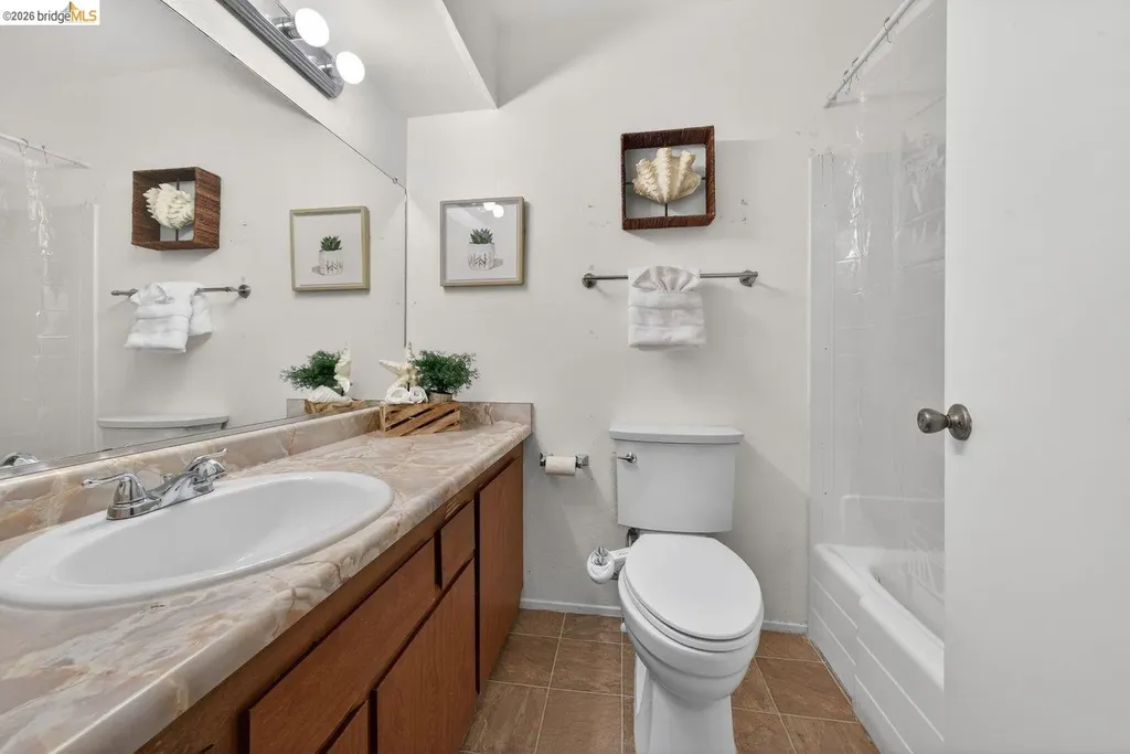 5400 Mountain Boulevard Oakland CA 94619