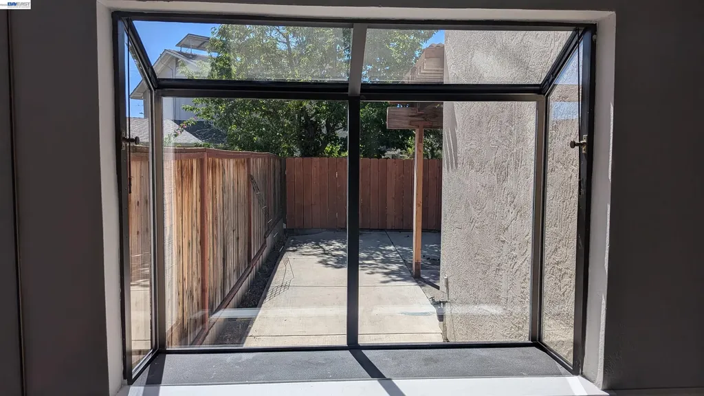4374 Valley Avenue Pleasanton CA 94566