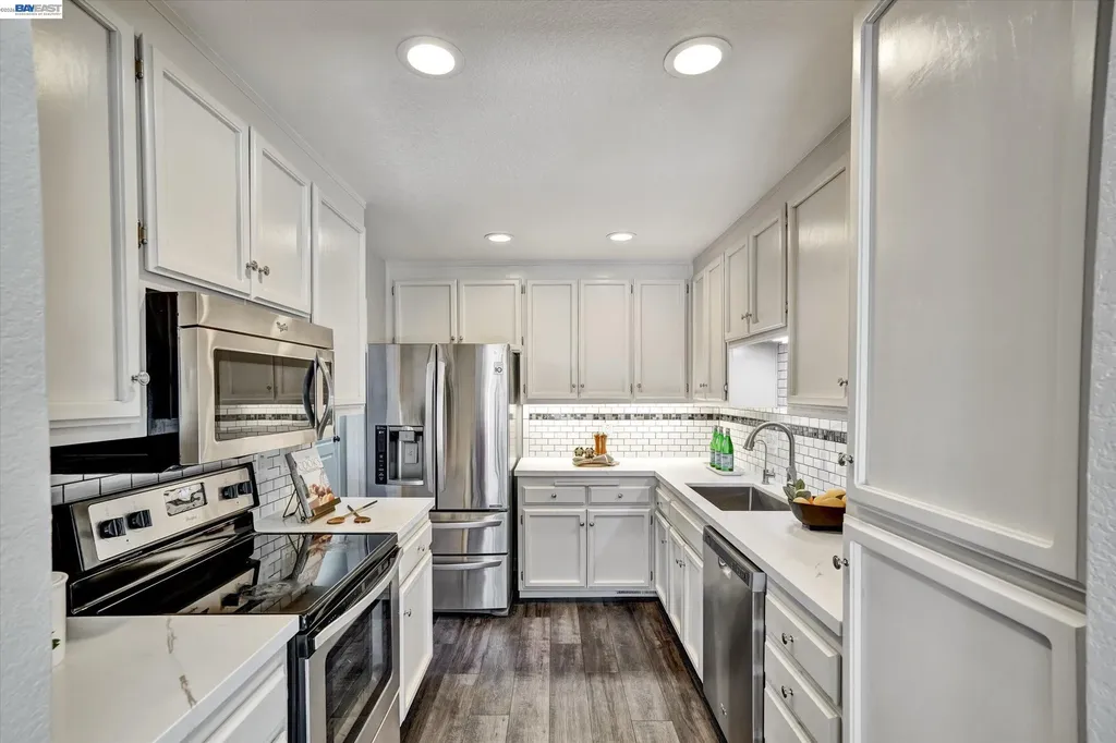 4374 Valley Avenue Pleasanton CA 94566