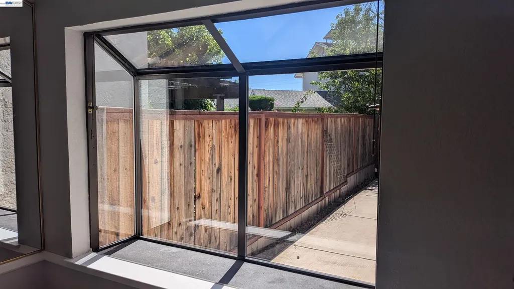 4374 Valley Avenue Pleasanton CA 94566