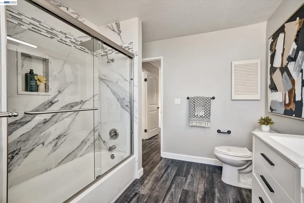 4374 Valley Avenue Pleasanton CA 94566