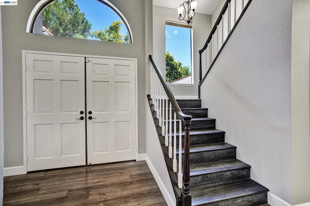 4374 Valley Avenue Pleasanton CA 94566