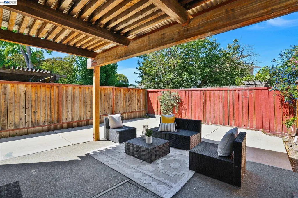 4374 Valley Avenue Pleasanton CA 94566
