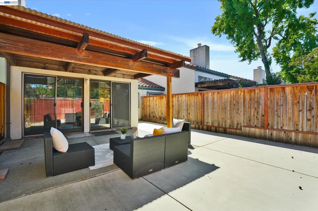 4374 Valley Avenue Pleasanton CA 94566