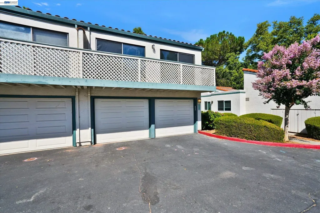 4374 Valley Avenue Pleasanton CA 94566