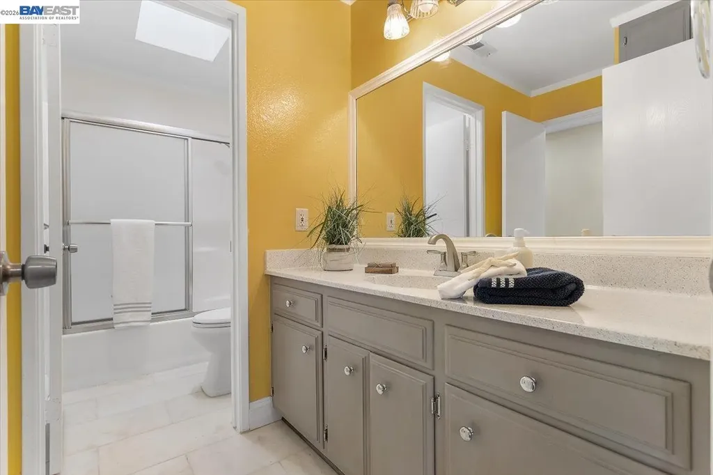 31131 Alvarado Niles Road Union City CA 94587