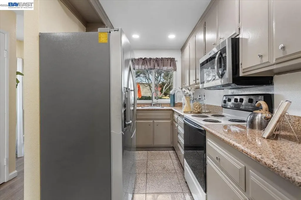 31131 Alvarado Niles Road Union City CA 94587
