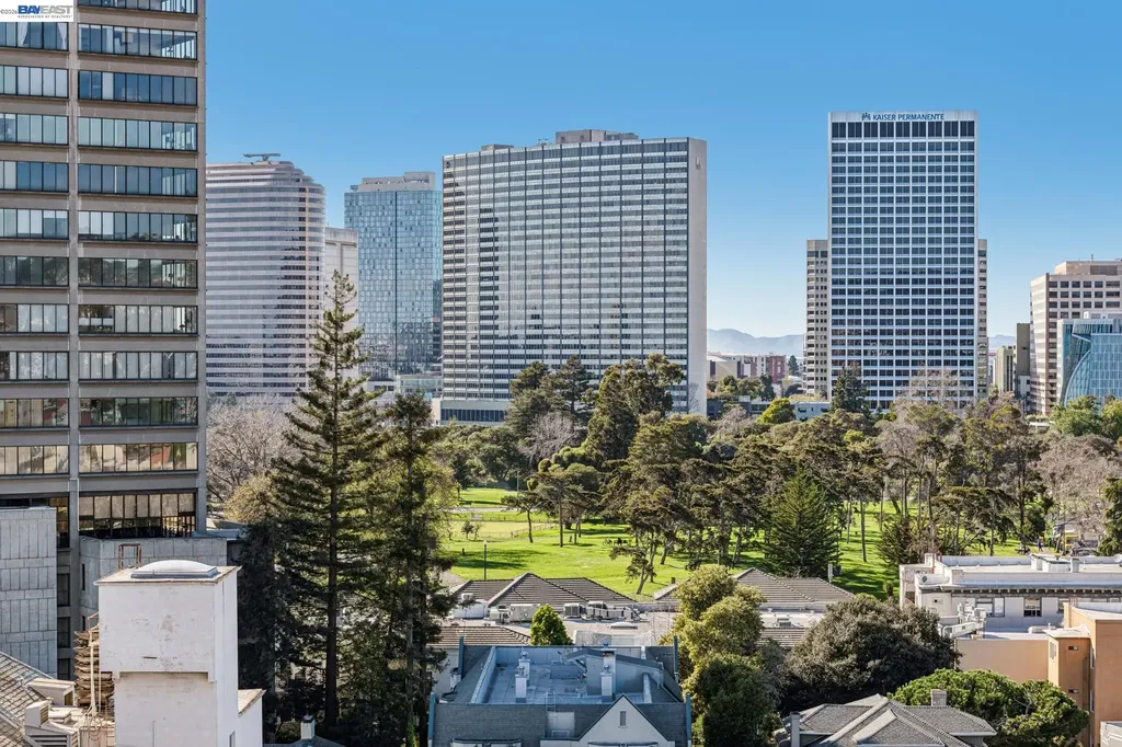 492 Staten Avenue Oakland CA 94610