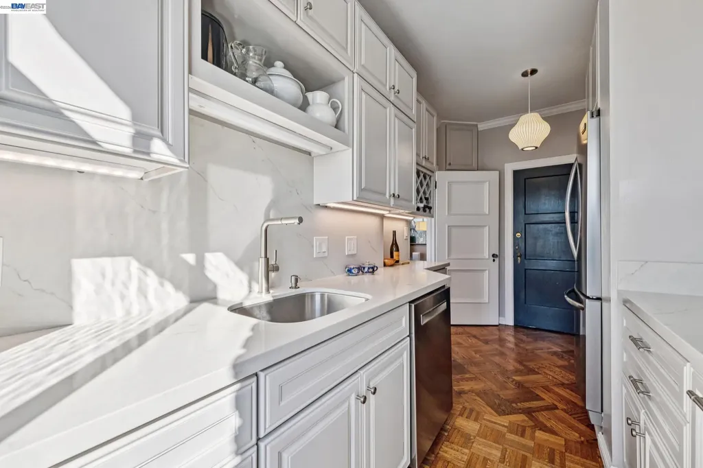 492 Staten Avenue Oakland CA 94610