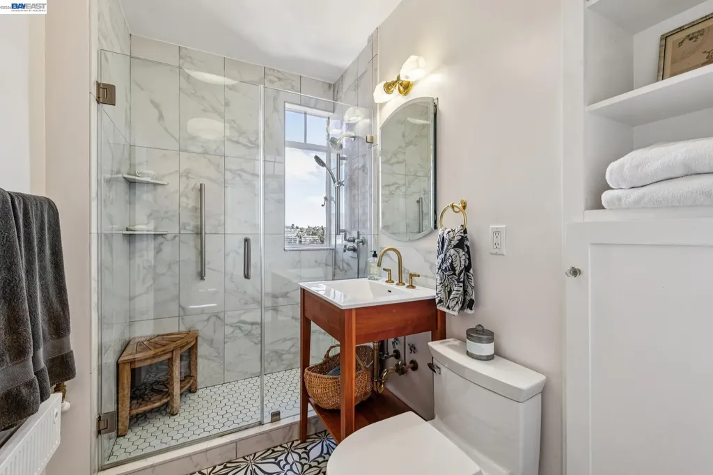 492 Staten Avenue Oakland CA 94610