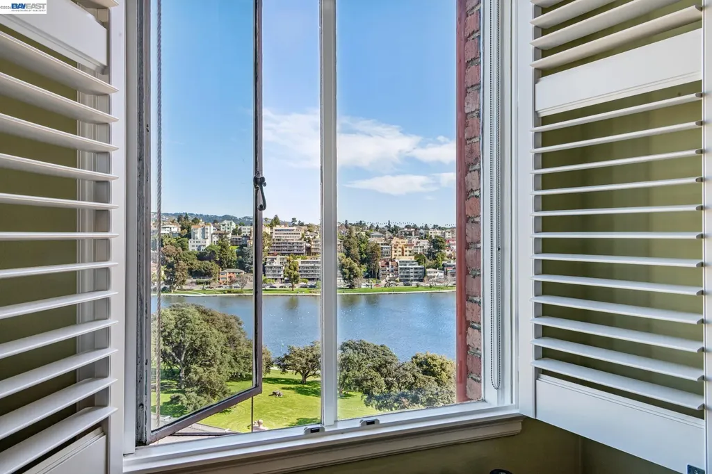 492 Staten Avenue Oakland CA 94610