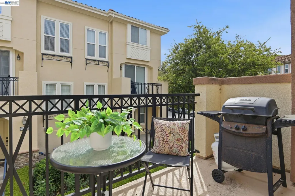152 Heligan Lane Livermore CA 94551