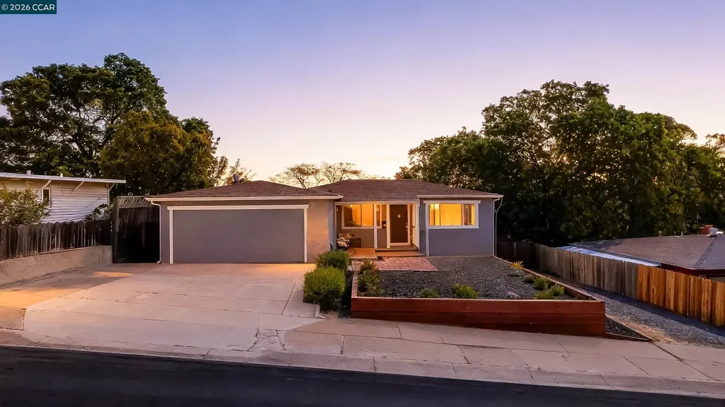 3121 Pine Street Martinez CA 94553