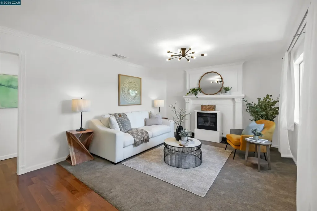 3121 Pine Street Martinez CA 94553