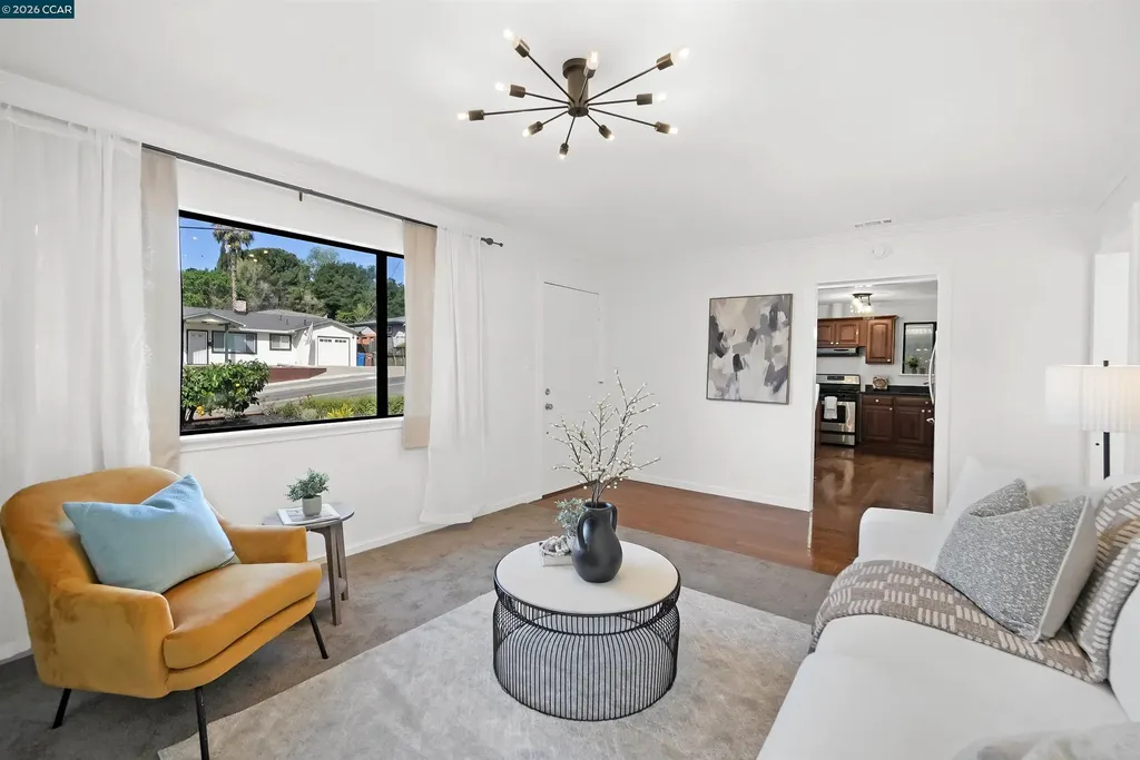 3121 Pine Street Martinez CA 94553