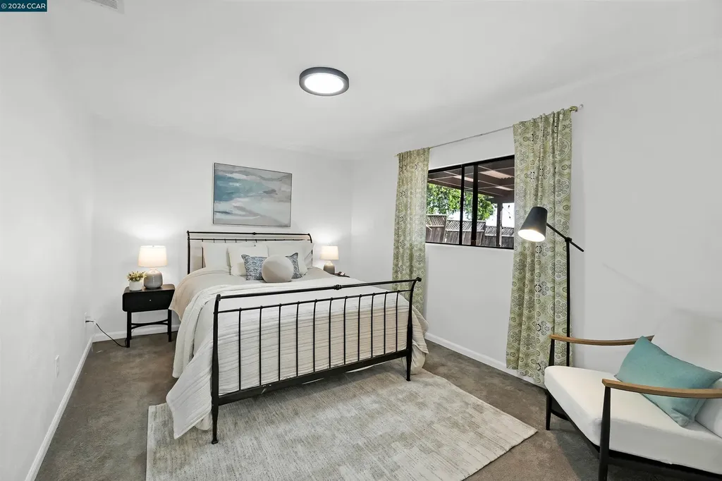 3121 Pine Street Martinez CA 94553
