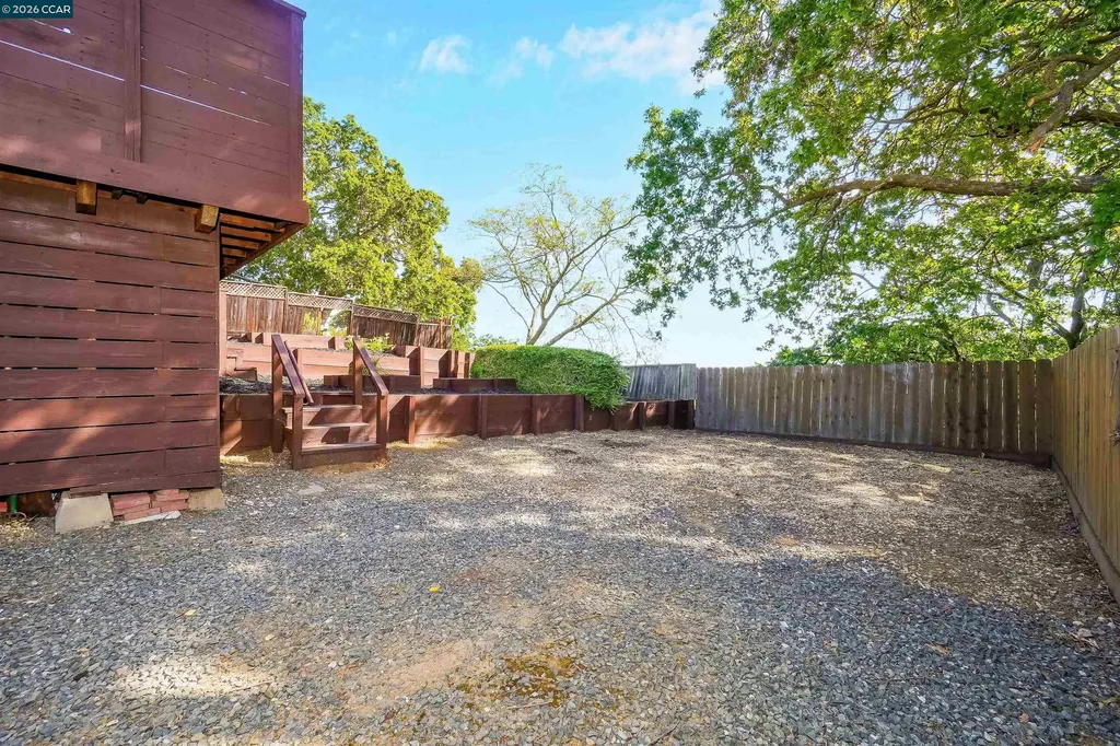 3121 Pine Street Martinez CA 94553